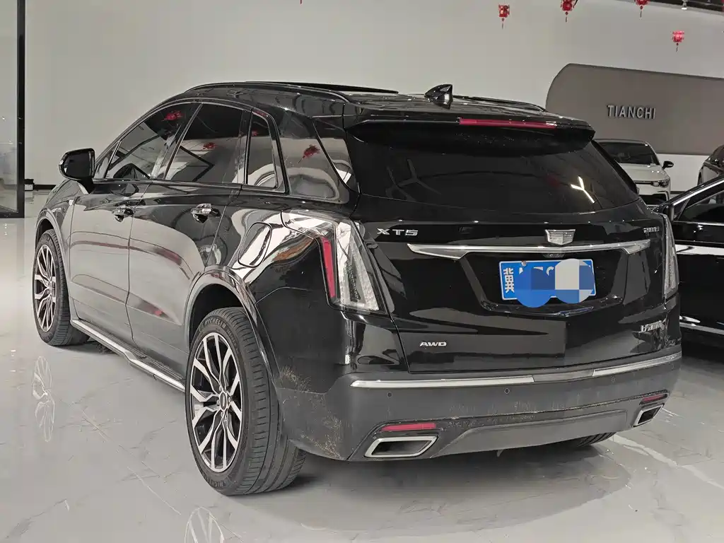 Cadillac XT5 — миниатюра 7