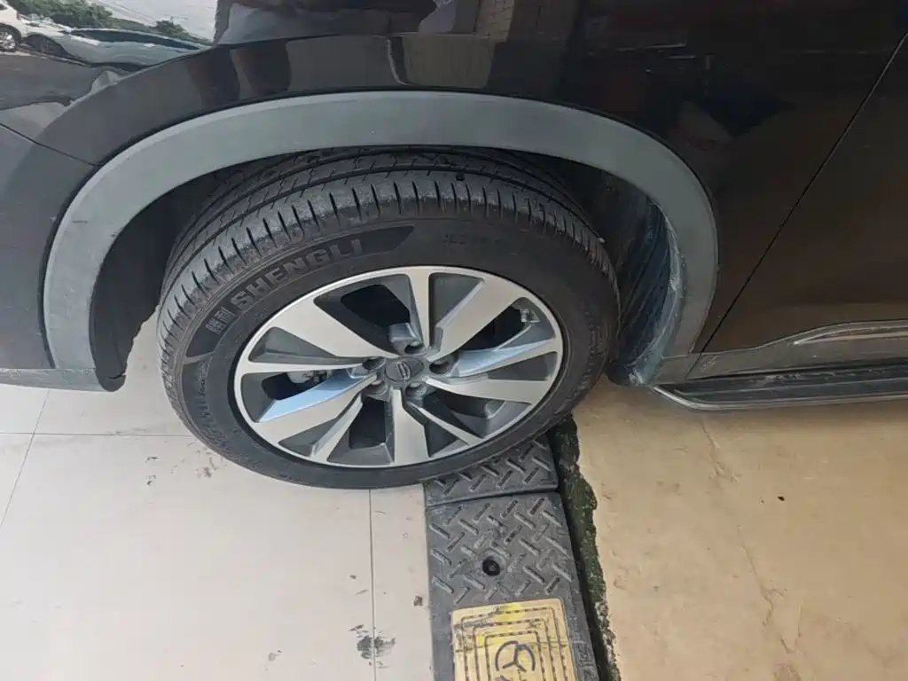 Geely Haoyue — миниатюра 23