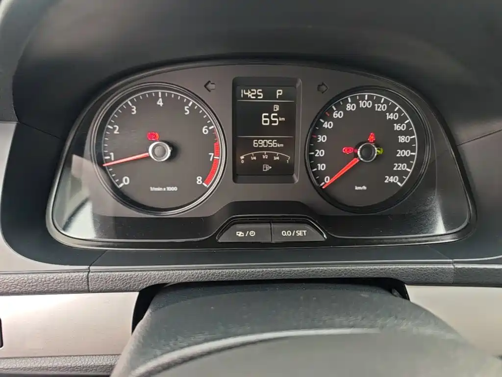 Volkswagen Lavida — миниатюра 12