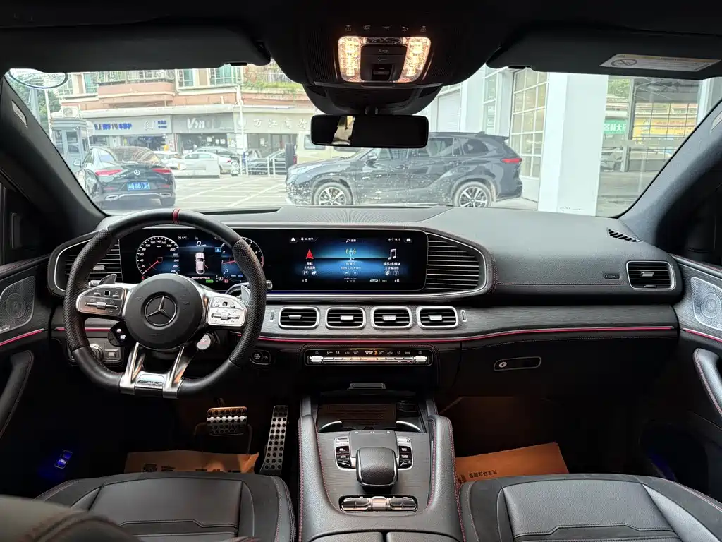 Mercedes-Benz GLE Coupe AMG — миниатюра 8