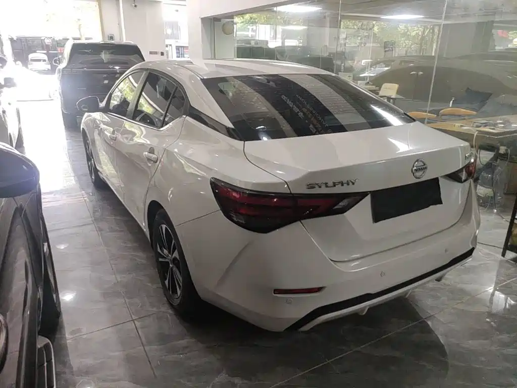 Nissan Sylphy — миниатюра 5