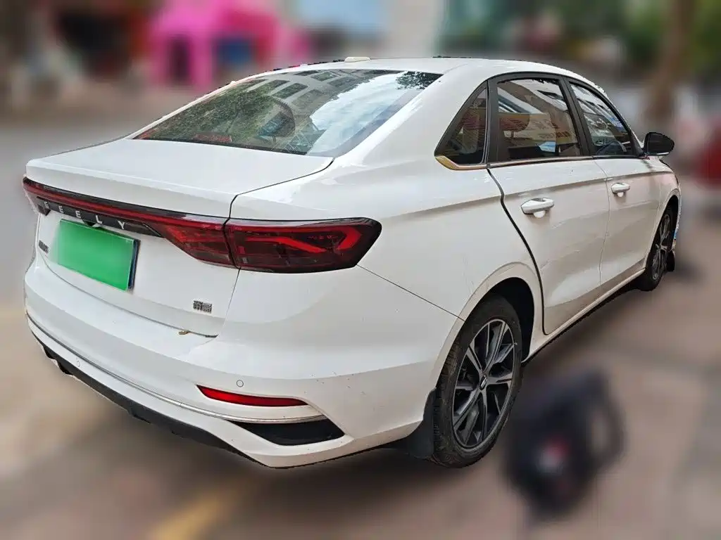 Geely Emgrand — миниатюра 4