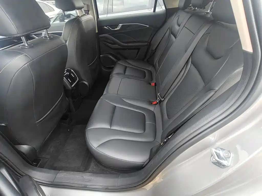 Bestune B70 — миниатюра 9