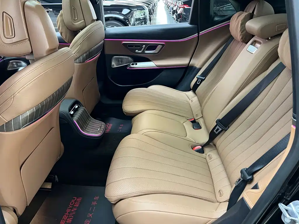 Mercedes-Benz E-Class E 2025 E 300 L Luxury