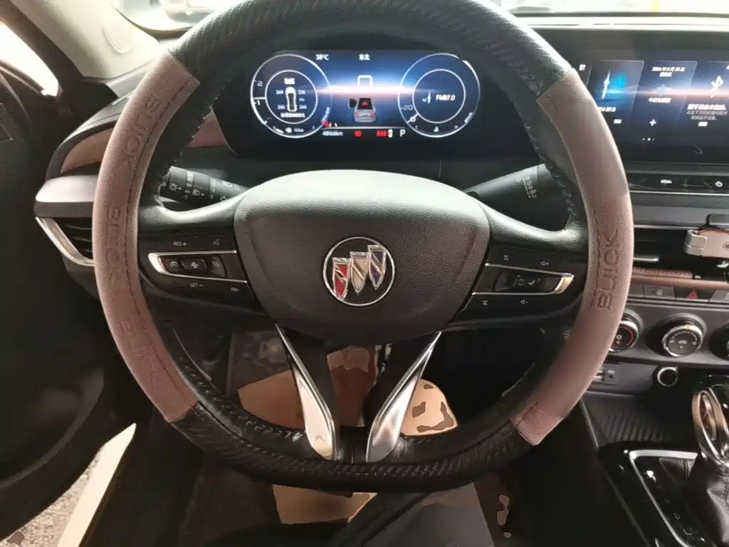 Buick Verano — миниатюра 11