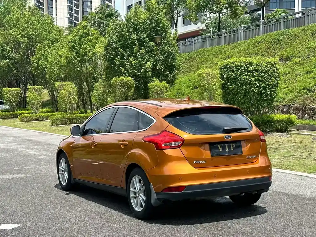 Ford Focus — миниатюра 4
