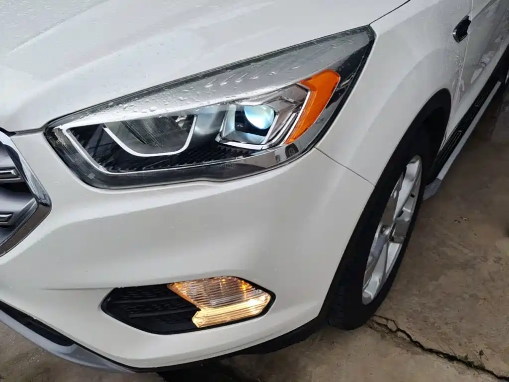 Ford Kuga — миниатюра 24