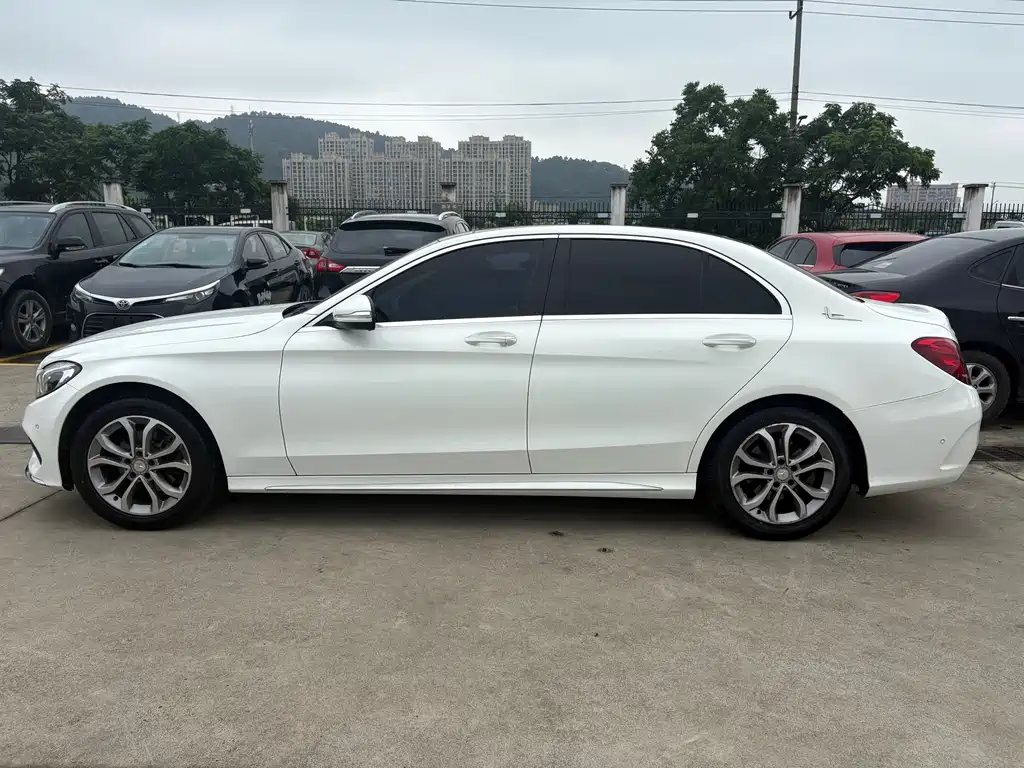 Mercedes-Benz C-Class C 2015 C 200 L Sport
