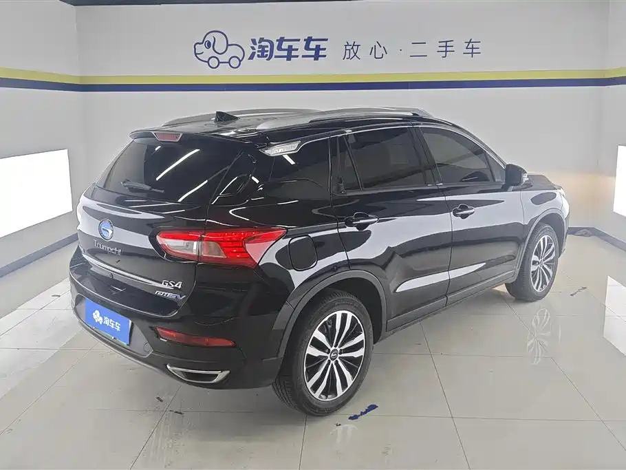 GAC TRUMPCHI GS4 NEW ENERGY