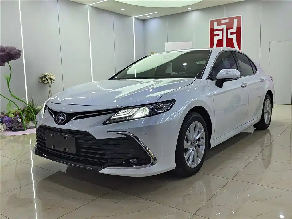 Toyota Camry 2023