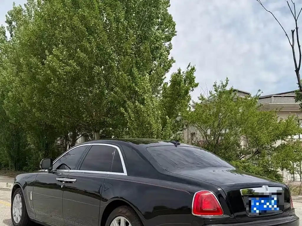 Rolls-Royce Ghost — миниатюра 4