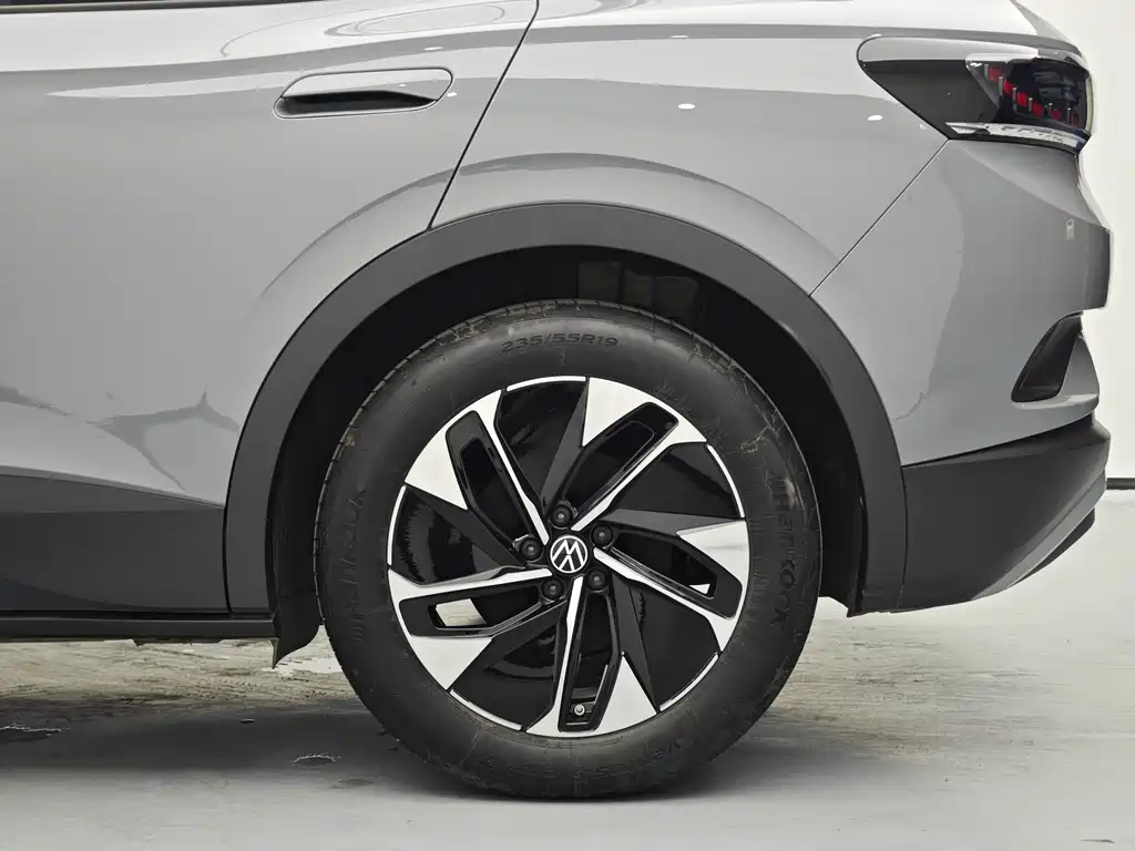 VOLKSWAGEN ID.4 CROZZ