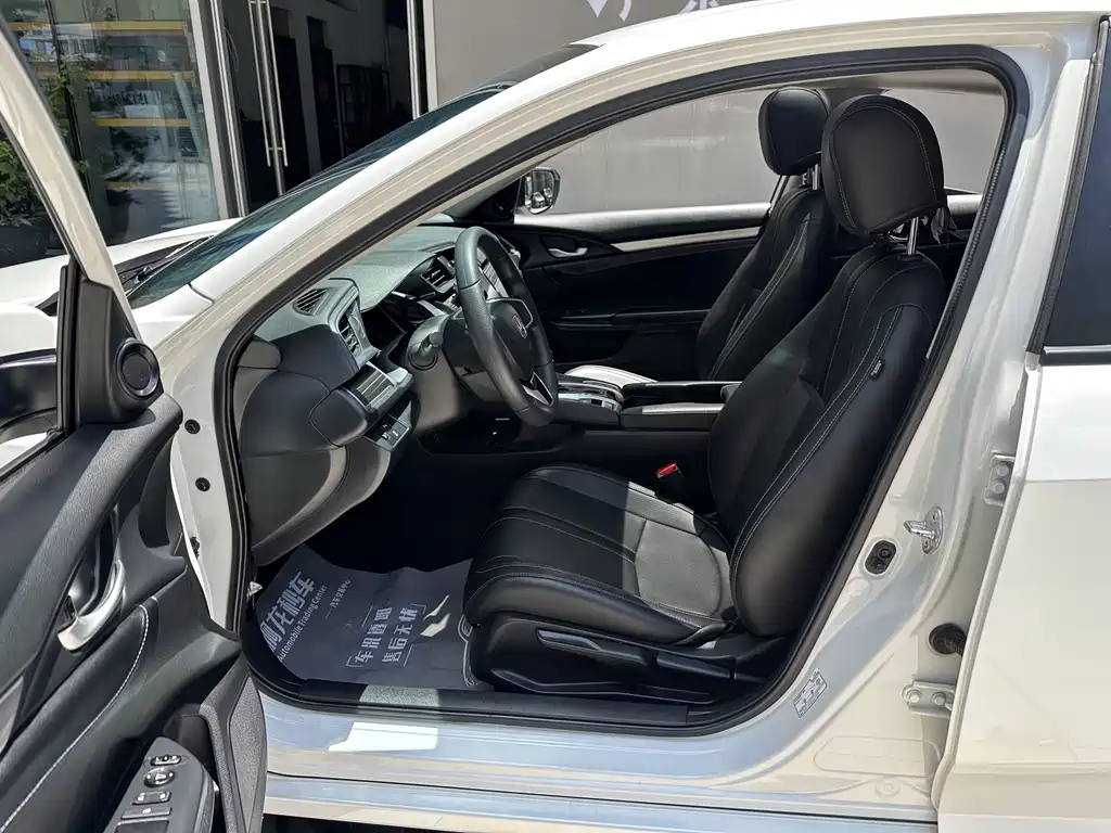 Honda Civic 2019 220TURBO CVT VI