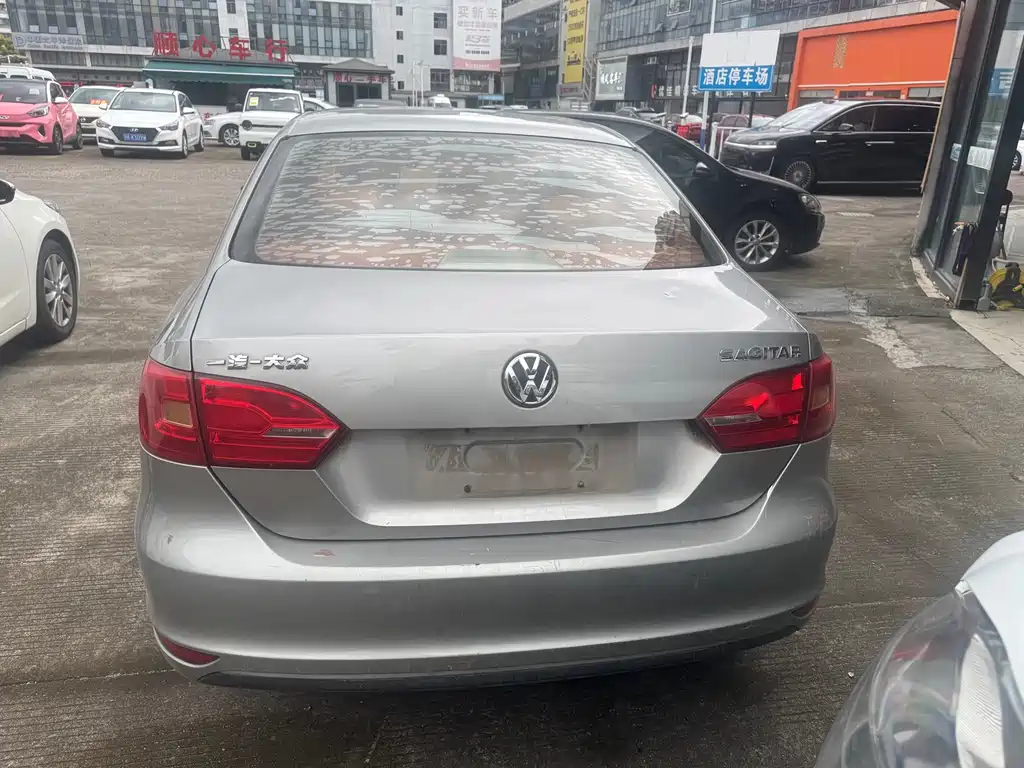 Volkswagen Sagitar — миниатюра 2