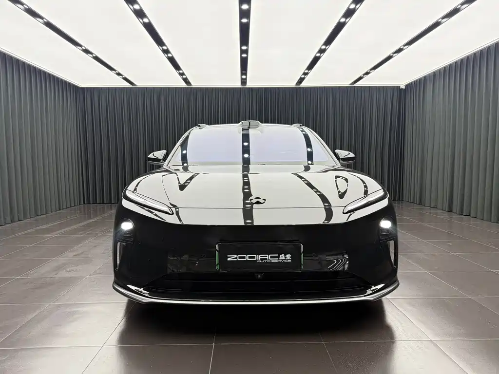 NIO NIO ET5T