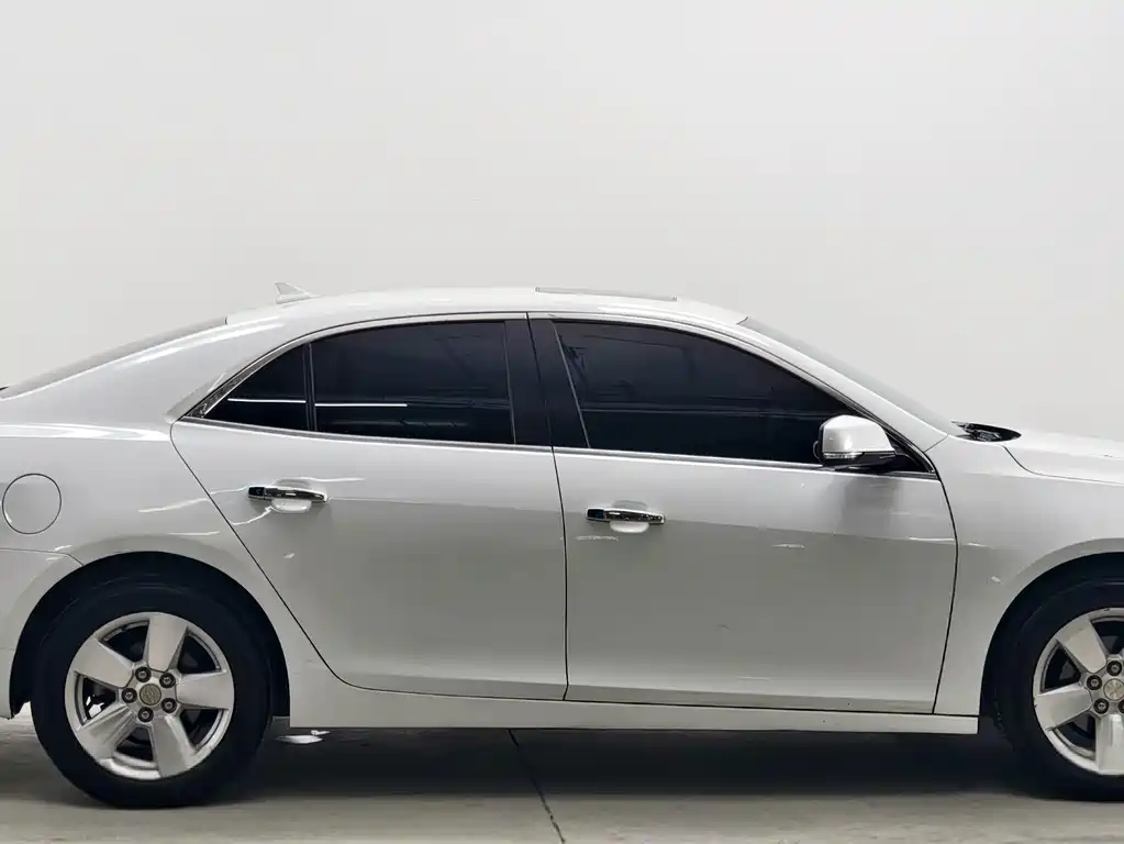 Chevrolet Malibu — миниатюра 8