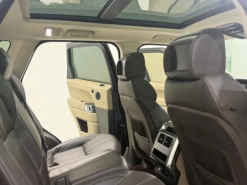 Land Rover Sport — миниатюра 9