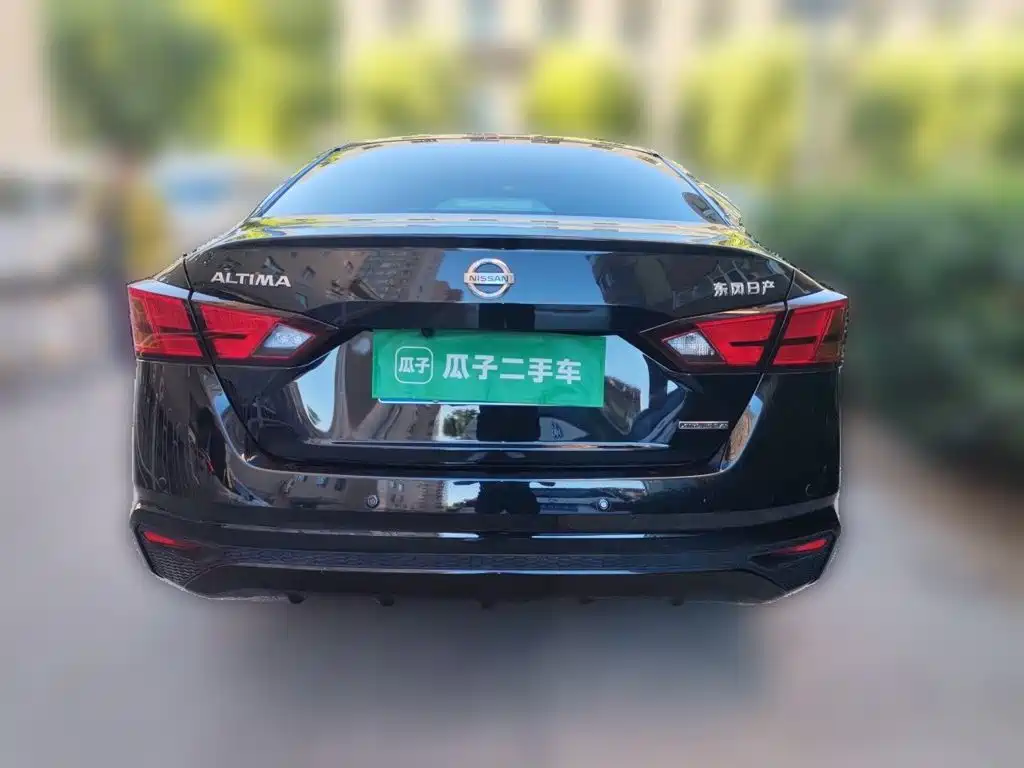 Nissan Teana — миниатюра 5