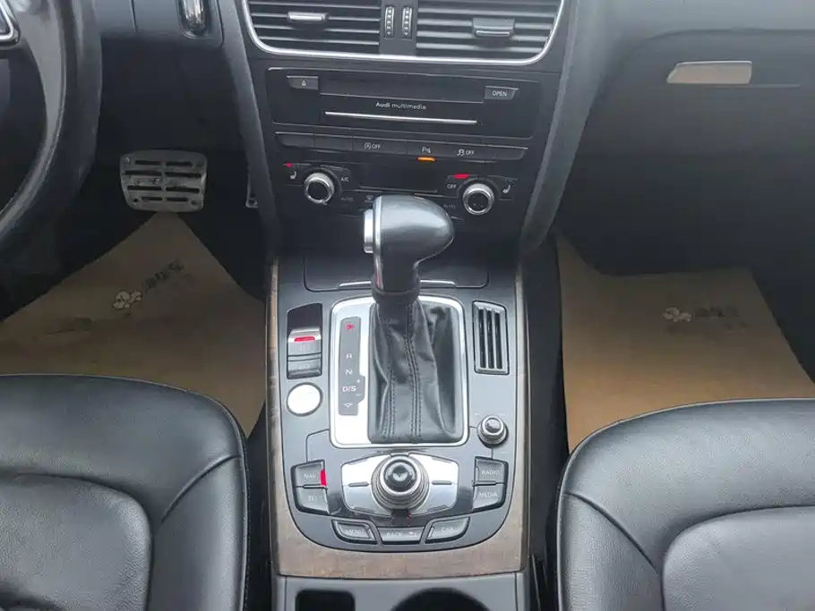 Audi A4L — миниатюра 16
