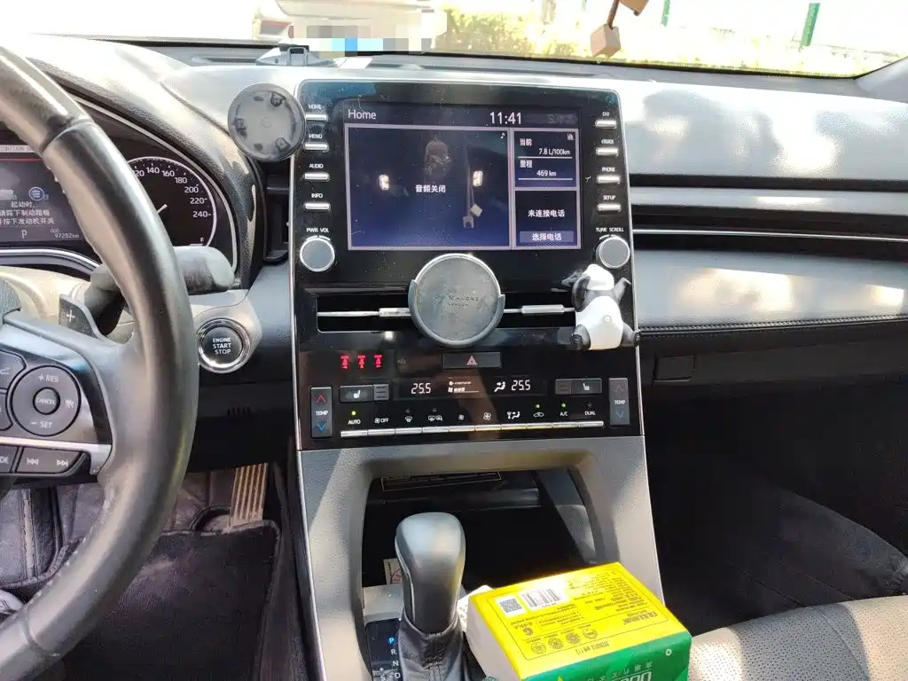 Toyota Avalon — миниатюра 14