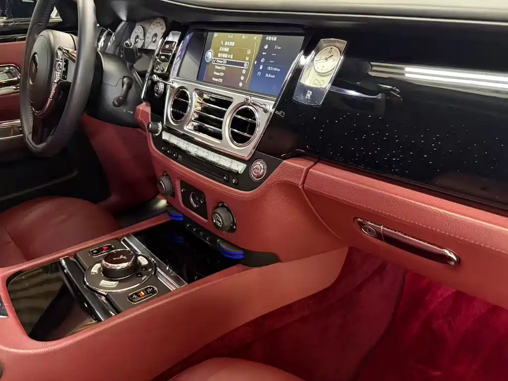 Rolls-Royce Ghost — миниатюра 16