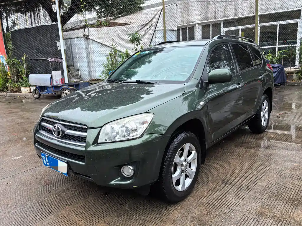 Toyota RAV4 2009