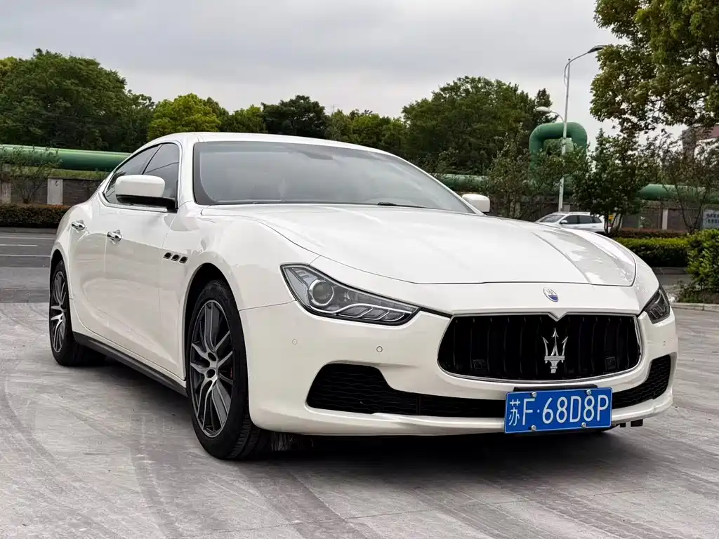 Maserati Ghibli 2015