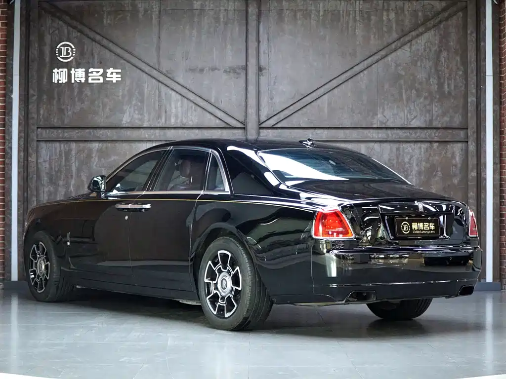 Rolls-Royce Ghost — миниатюра 3
