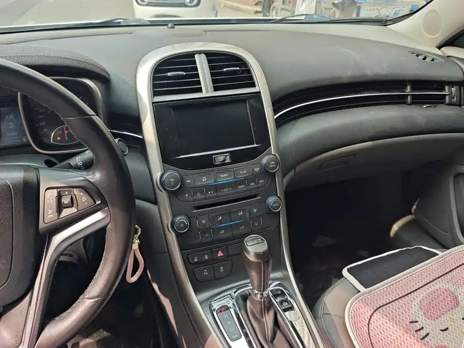 Chevrolet Malibu — миниатюра 12