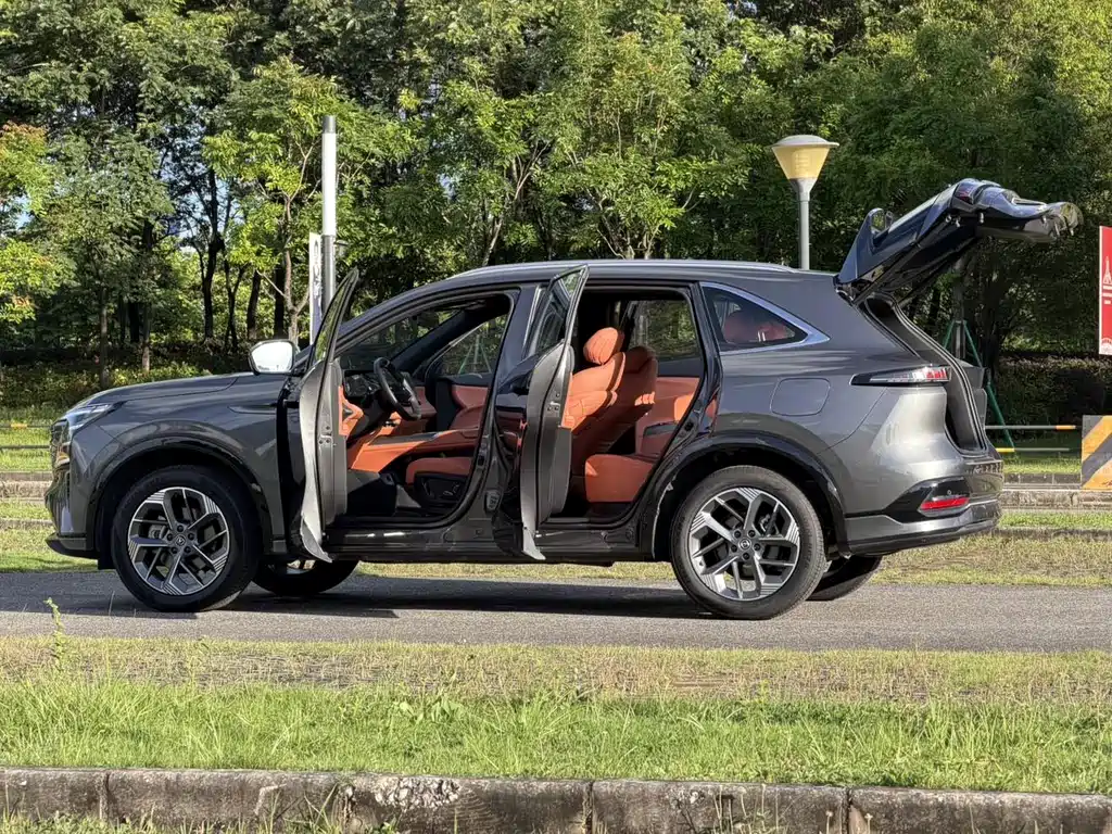 Changan Changan CS75PLUS — миниатюра 26