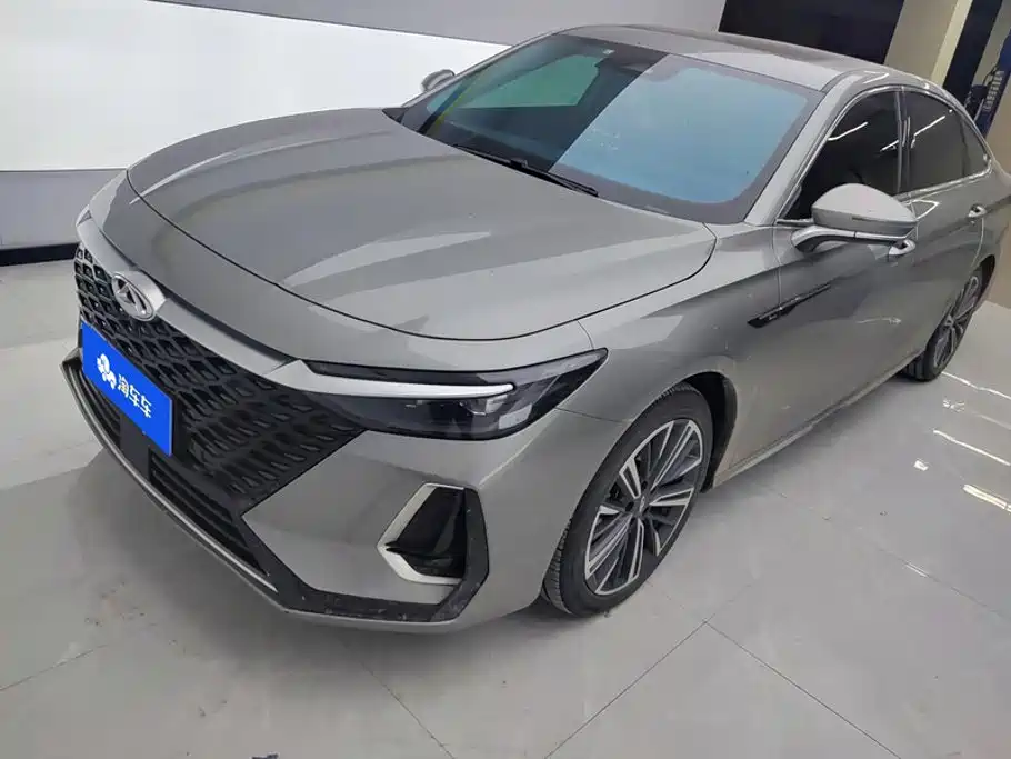 Chery Arrizo 8