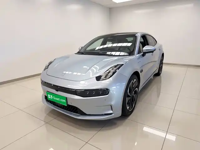 2022 Zeekr 001