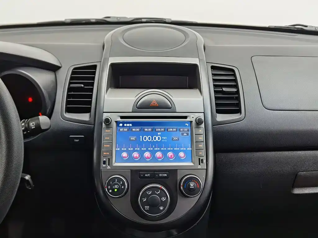 Kia Soul — миниатюра 12