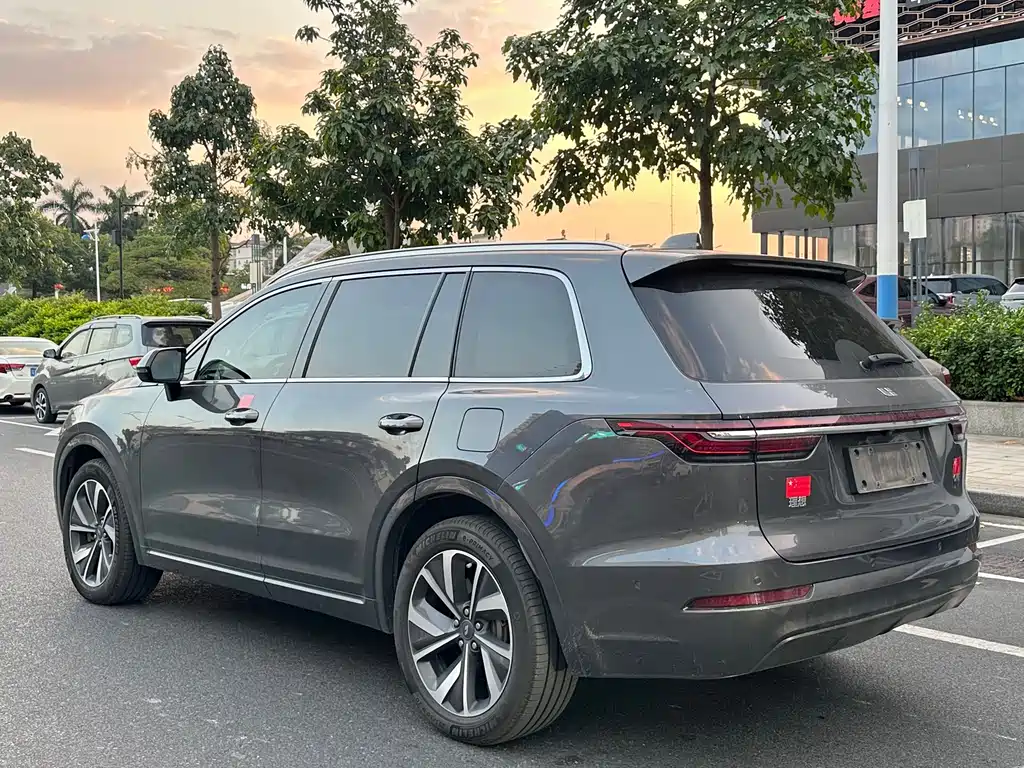 Li Auto Li ONE — миниатюра 5