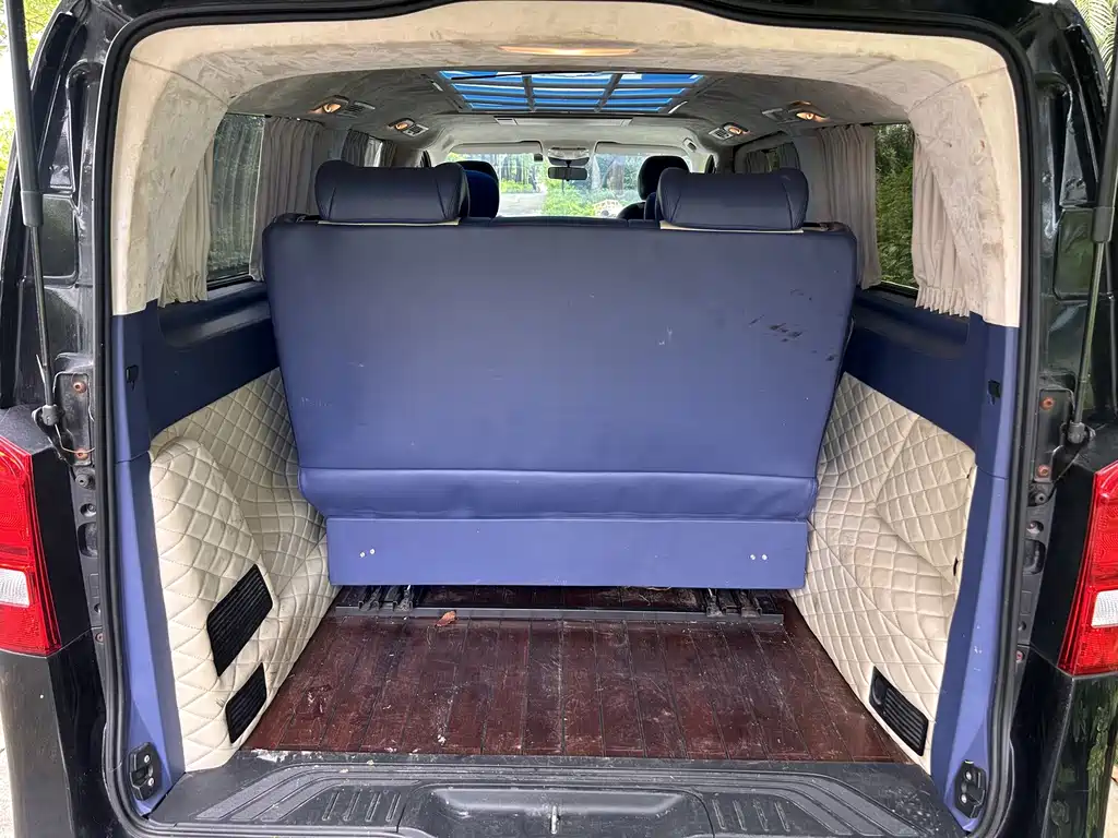 Mercedes-Benz Vito — миниатюра 21