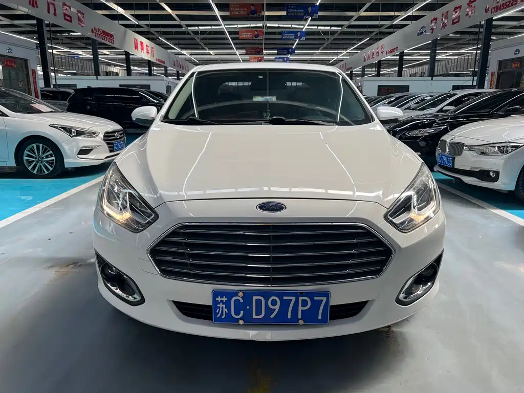 Ford Escort 2016