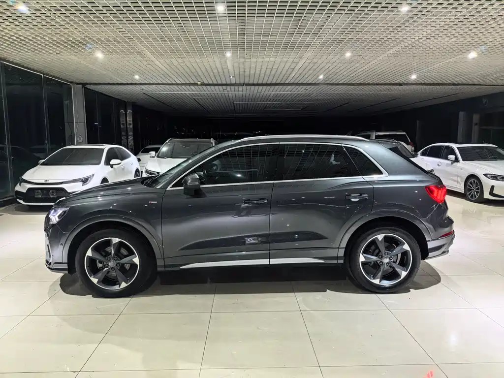 Audi Q3 — миниатюра 6