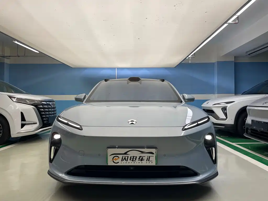NIO ET5 — миниатюра 2