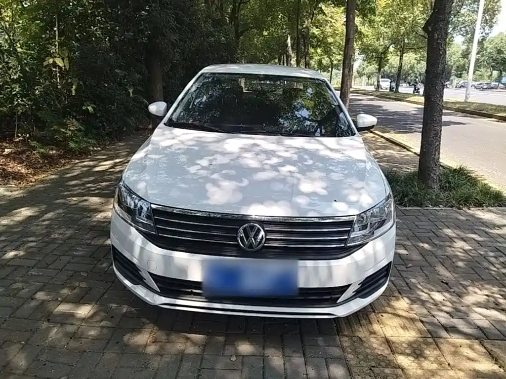 Volkswagen Lavida — миниатюра 3