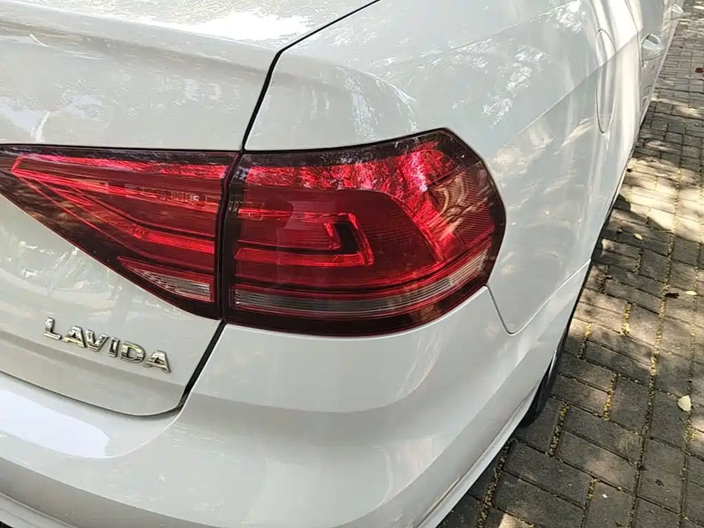 Volkswagen Lavida — миниатюра 8