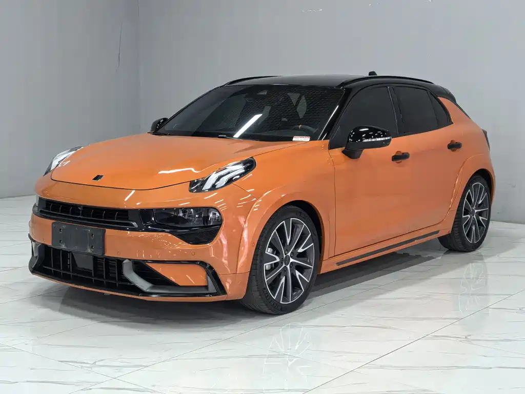 Lynk & Co 02 Hatchback 2021