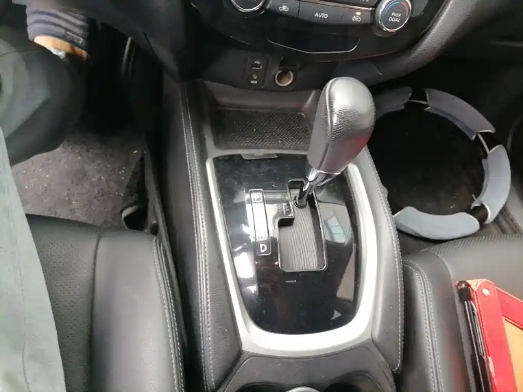 Nissan X-Trail — миниатюра 19