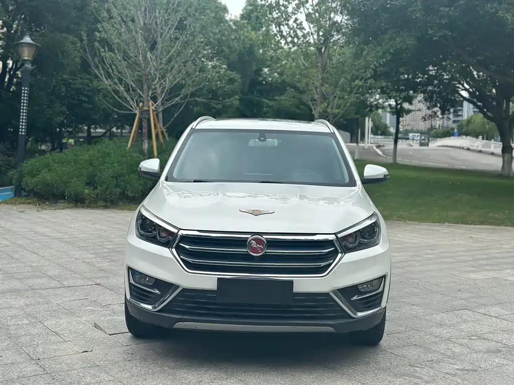 Hanteng X5 2018 1.5T CVT Luxury
