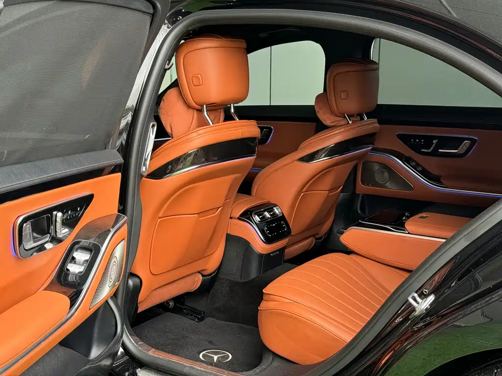 Mercedes-Benz S-Class — миниатюра 12
