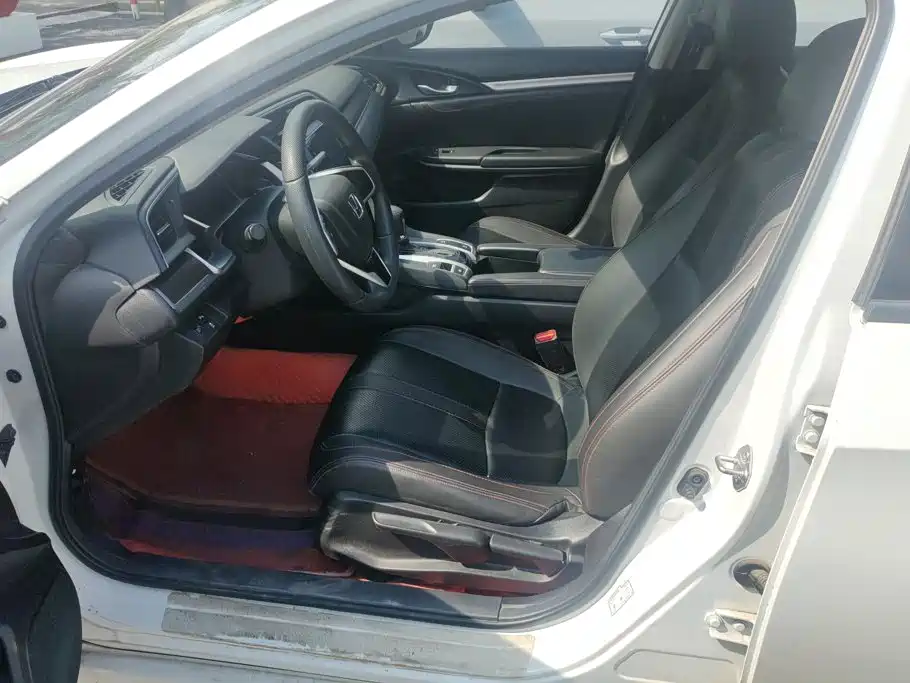 Honda Civic — миниатюра 9