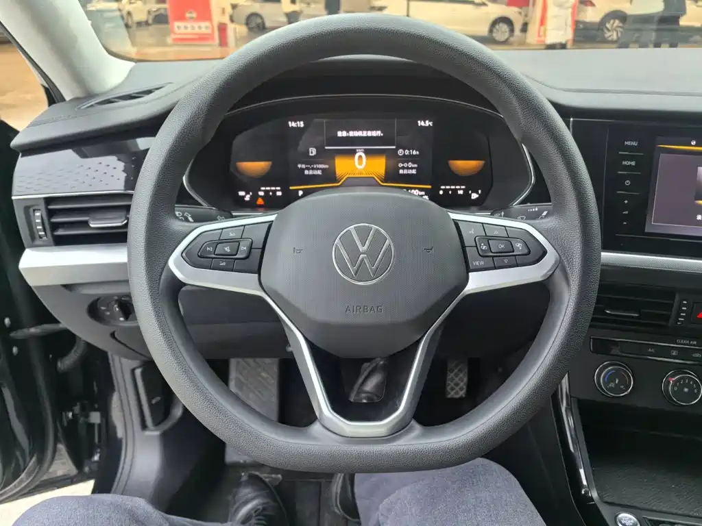 Volkswagen Passat — миниатюра 8