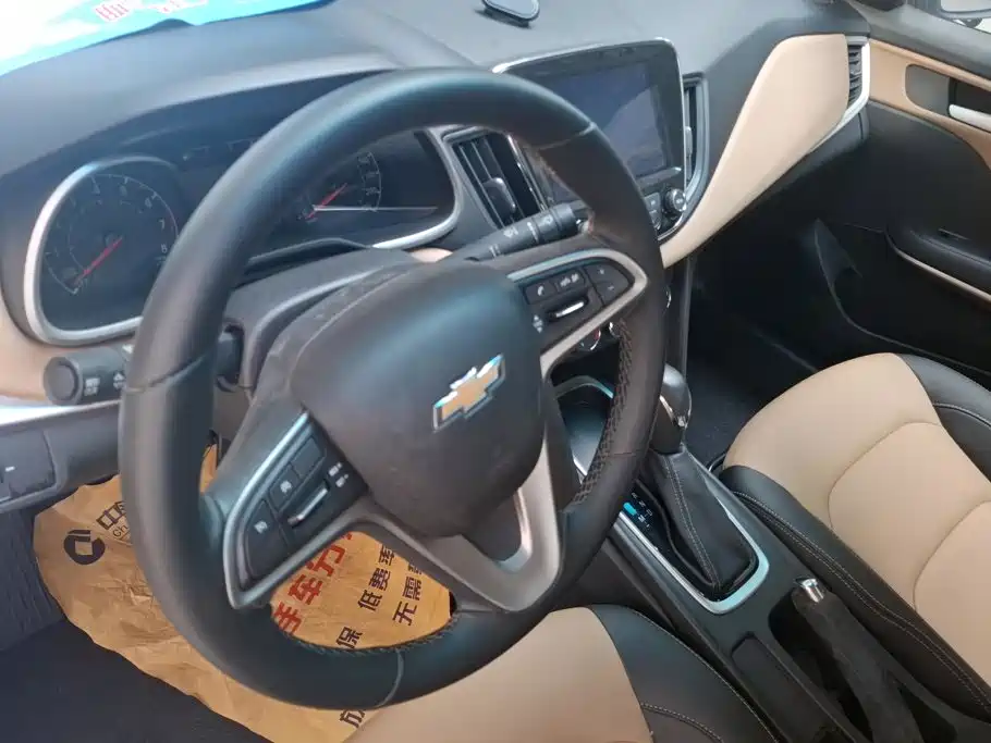 Chevrolet Monza — миниатюра 15