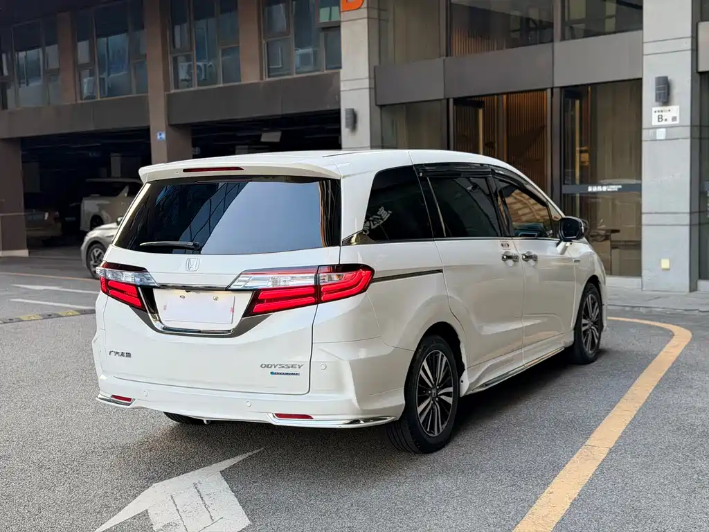Honda Odyssey — миниатюра 18
