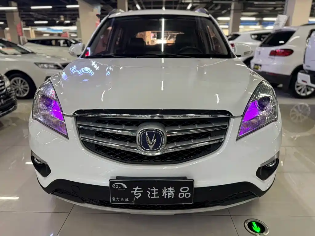 Changan CS35 — миниатюра 2
