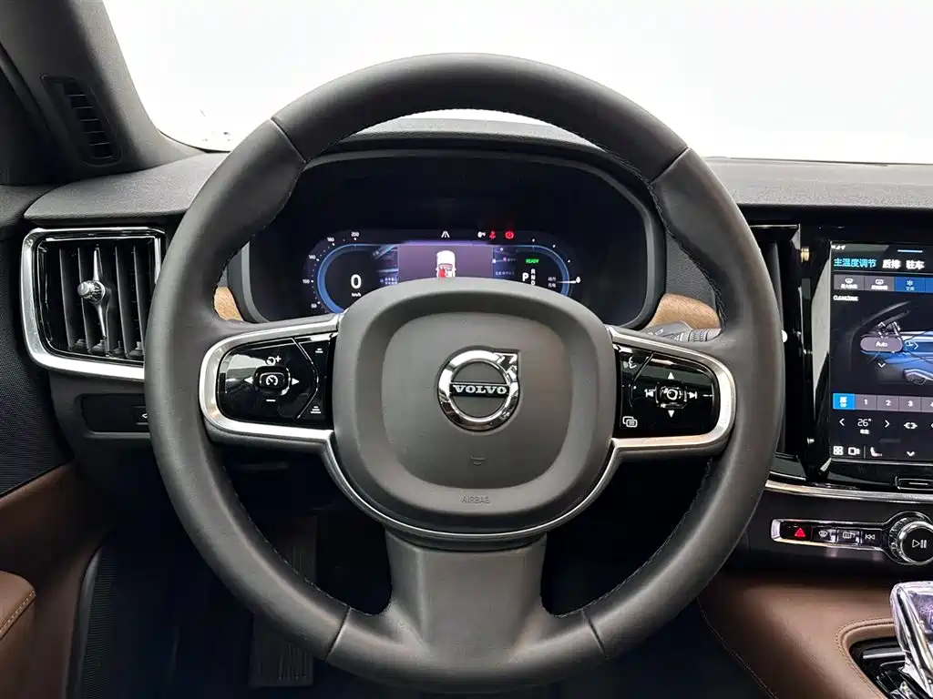 VOLVO S90 PLUG IN HYBRID